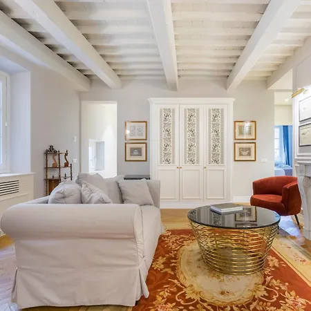Apartment Palazzo Pazzi Vitali Luxury In Florence